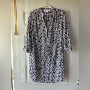 Diane Von Furstenberg black/white floral silk dress size 4